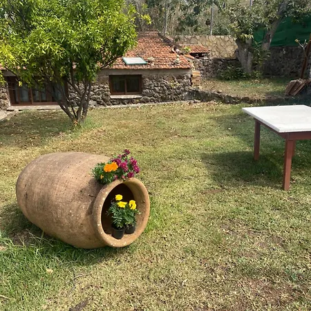 Holiday home Rural House To Take A Break, La Serreria 25 - Private Garden